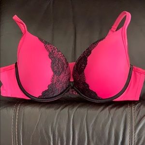 Cacique Pink & Black Lace Plunge Bra